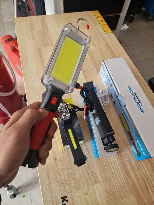 conjunto de 3 Gambiarras bateria novos 
24 €

Profi