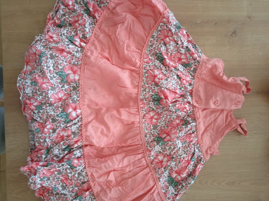Sukienka kwiaty wiosna lato Boho Disney r. 104