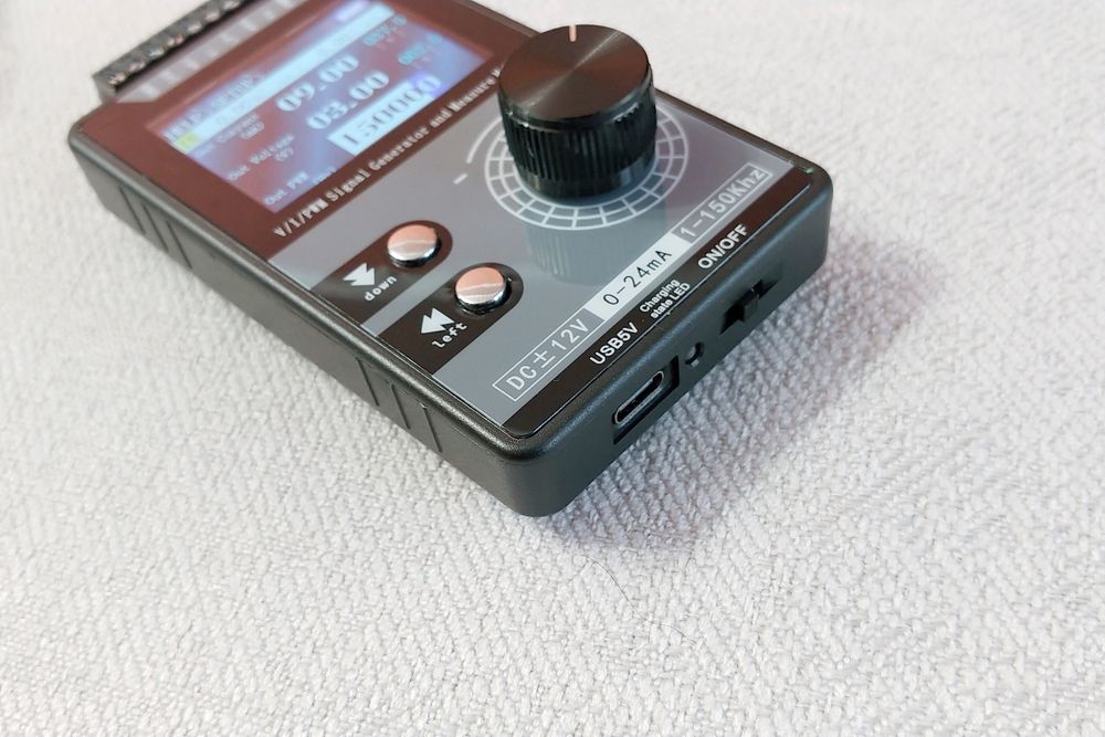 генератор сигналів, генератор сигналов