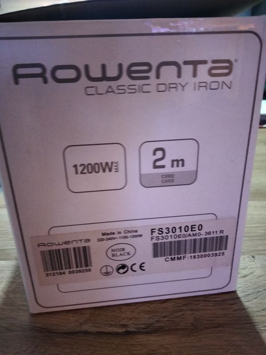 Ferro Rowenta novo.