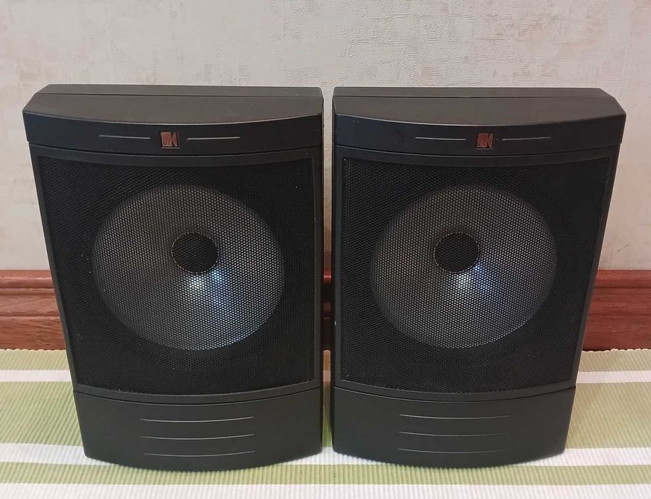 Новорічна акція! Акустика KEF Q85S