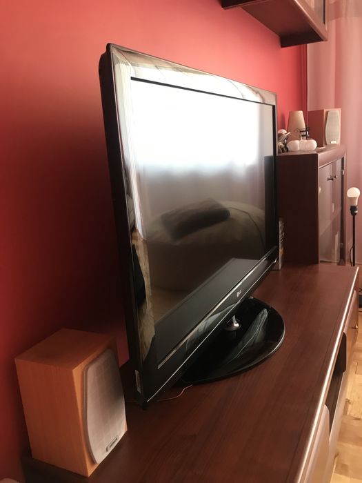 Telewizor 47” LCD LG 47LG5000 stan idealny