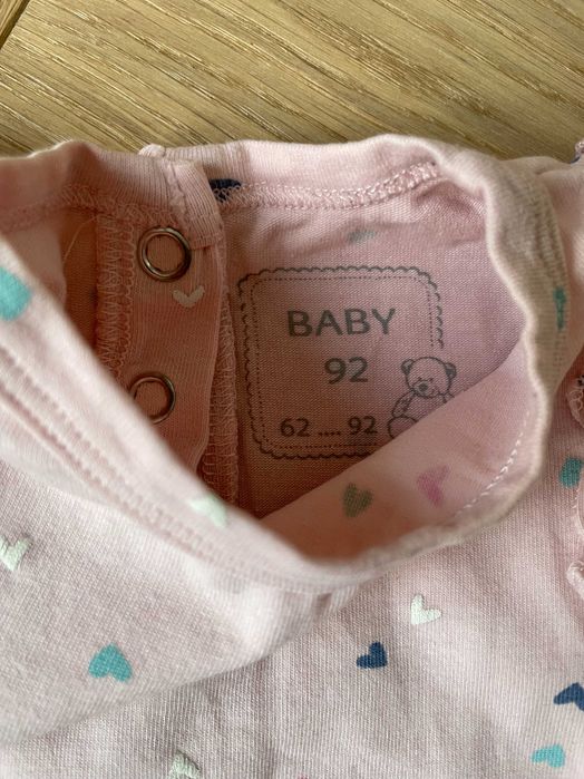 Body niemowlęce Pepco r. 92, bodziak dziewczęcy, serduszka