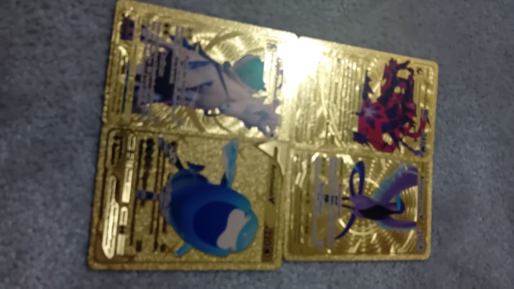 Vendo 9 cartas douradas  1 metálica  Pokemon