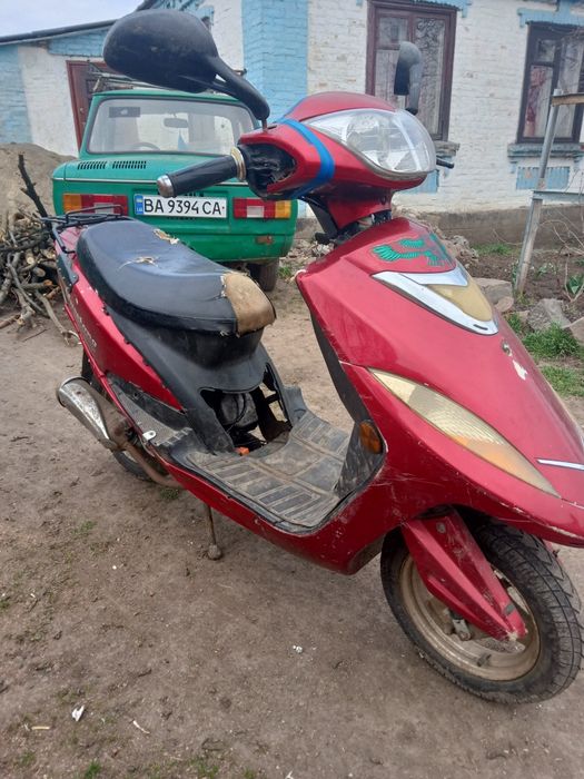 Продам скутер 4такний від добрий