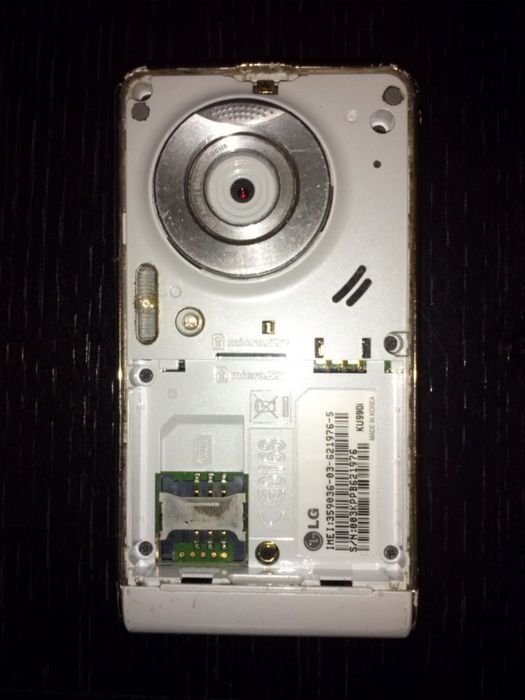 Telemóvel Samsung GT-S5230/LG KU 990i para peças