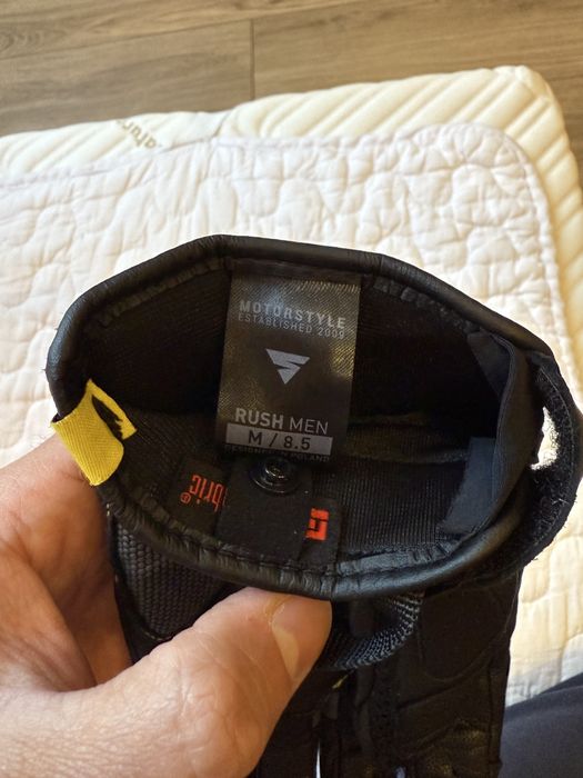 Rękawice motocyklowe Shima Rush rozmiar M stan jak nowy