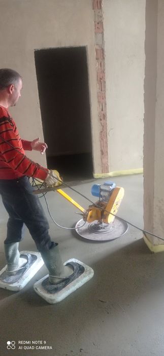 Машинна напівсуха стяжка підлоги.Жовква.Стяжка за  один день.