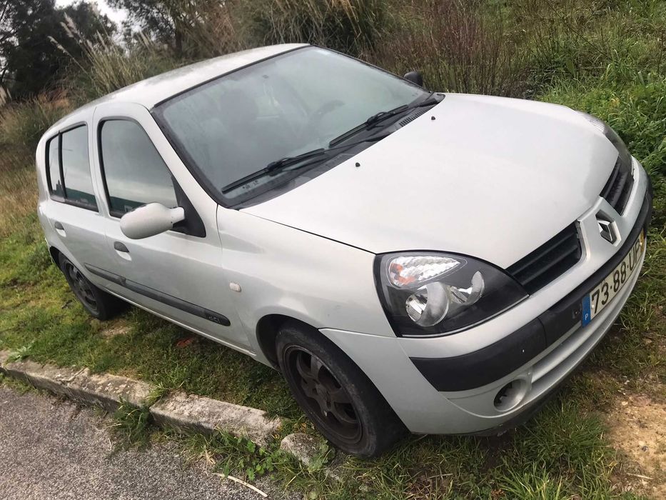 Renault Clio 2  1.5 DCI ano 2003