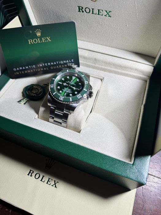 Rolex Submariner Hulk Green