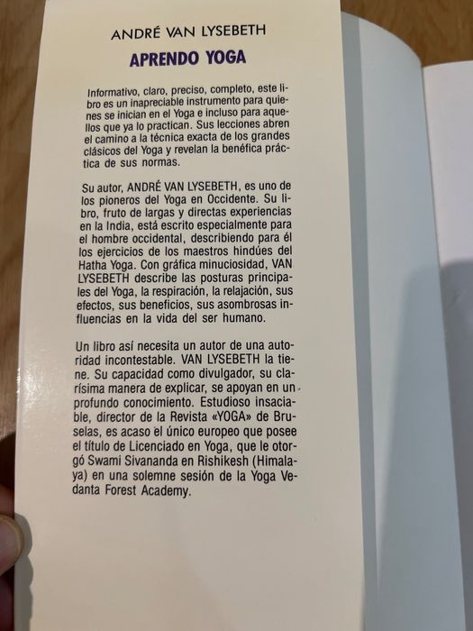 Aprendo yoga - André Van Lysebeth
