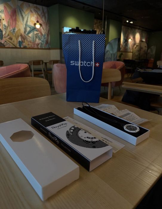 Часы Swatch x Audemars Piguet (Royal Pop)