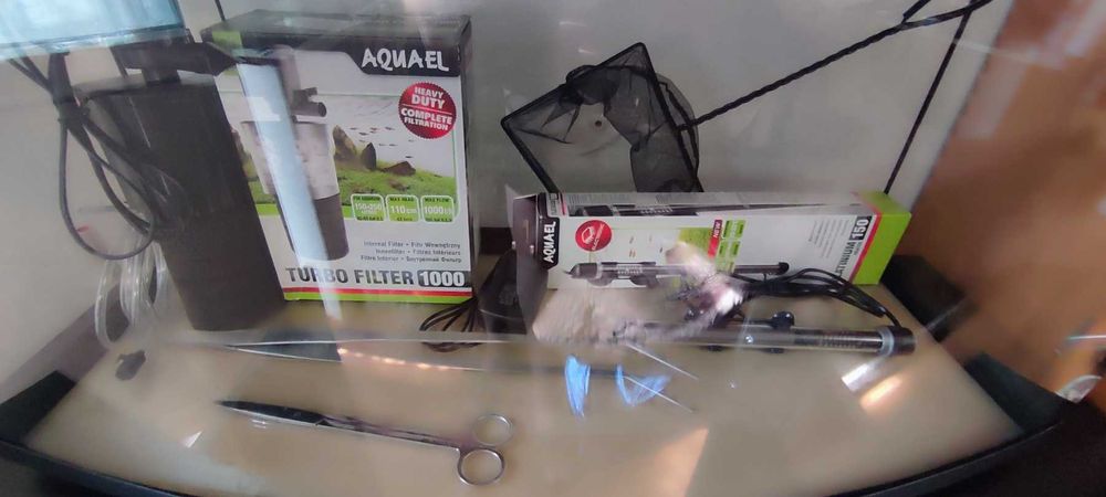 Продам акваріум на 110л з тумбою та обладнанням (стан нового)