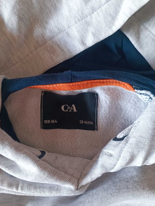 Sweat com capuz C&A, tamanho 158/164cm – 13/14 anos