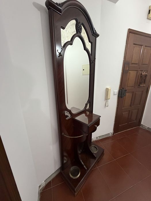 Movel de entrada com espelho