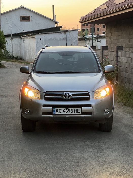 Toyota rav4 2.2 d