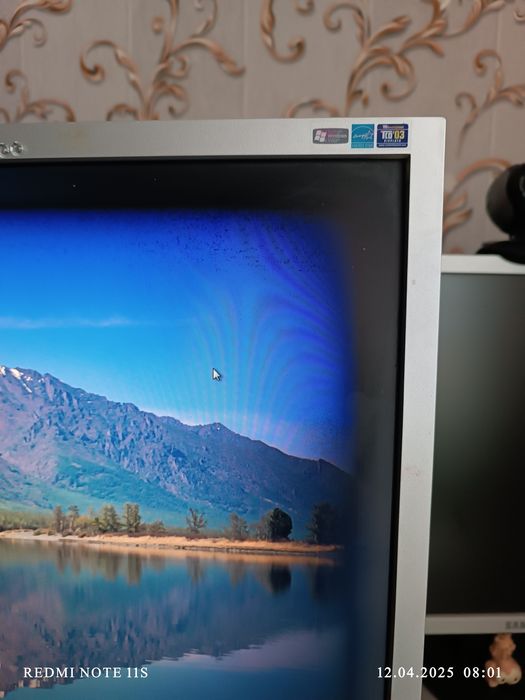 Монитор Самсунг.