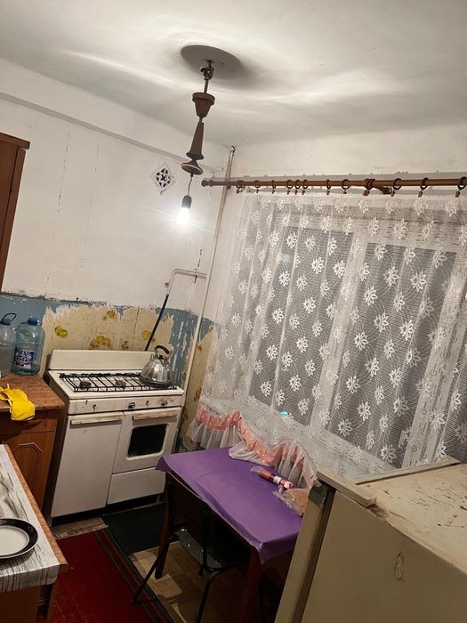 Продам 2-х  комнатную квартиру в г.Славянск