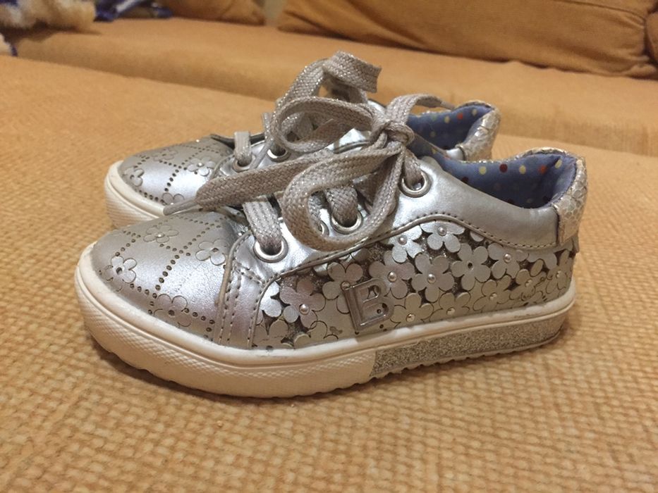 Італійські  кросівки- кеди для дівчаток  Laura Biagiotti 25-26