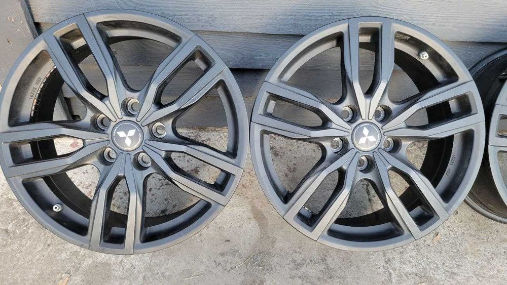 Диски R17 5x114,3 Mitsubishi Mazda Nissan Toyota Subaru Lexus Renault