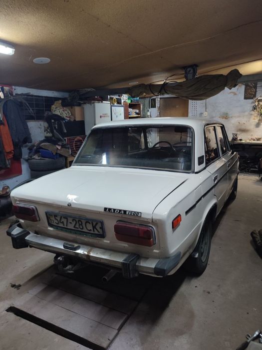 Продам ваз 2103      1975 год (СРОЧНО)