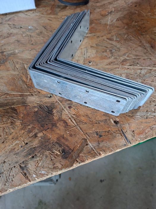 Kątownik montażowy 150x150mm