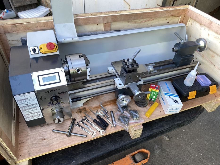Токарний верстат ARDOTECH WM210A*800, правая и левая резьбы.