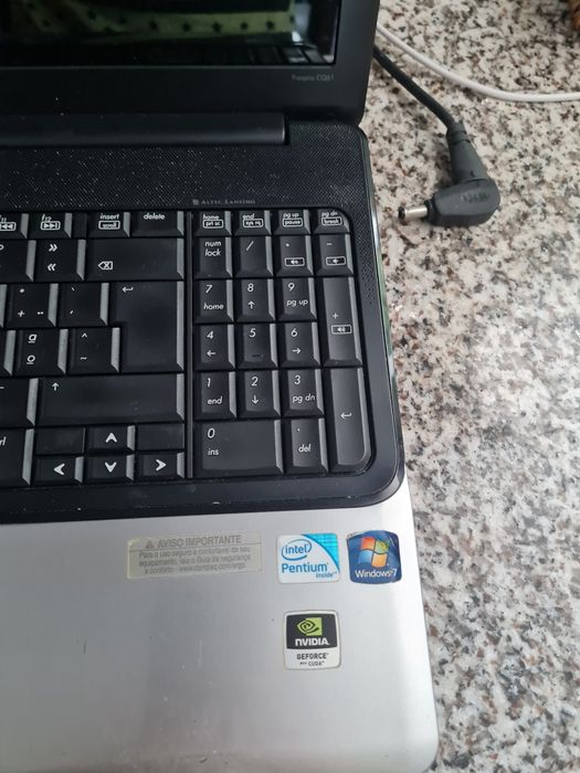 Portatil compaq a funcionar447401838227630080