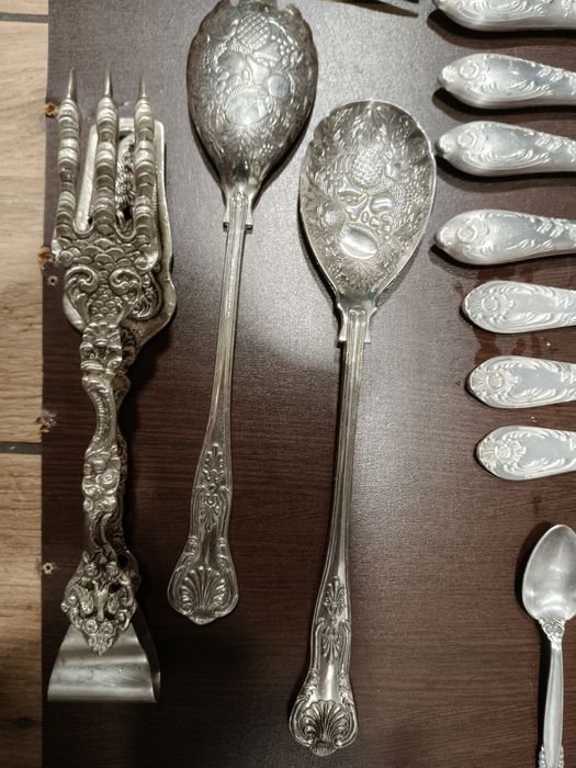 Sztućce posrebrzane