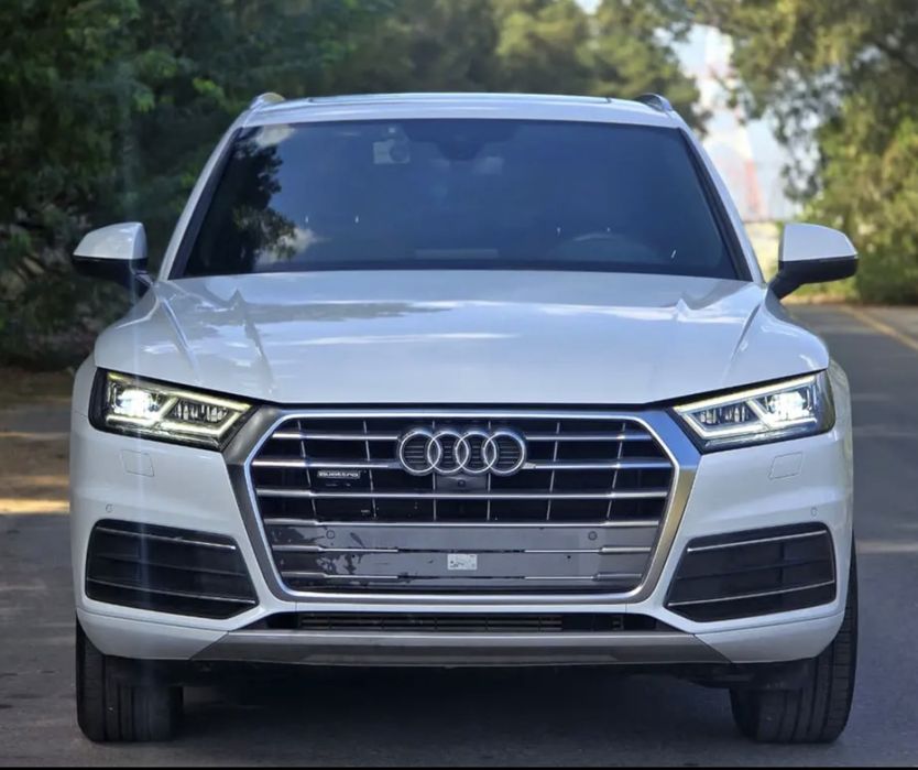 2020 Audi Q5 Premium Plus