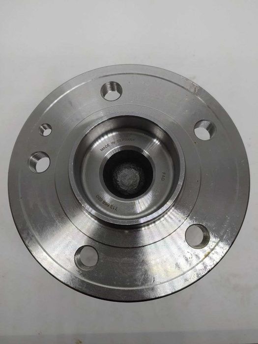 Підшипник маточини (передньої) MB Vito/Viano (W639) 03-