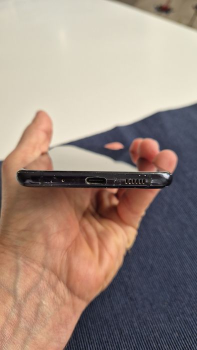 Samsung S20+ 5G.
