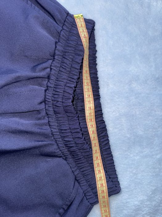 Легкі жіночі брюки