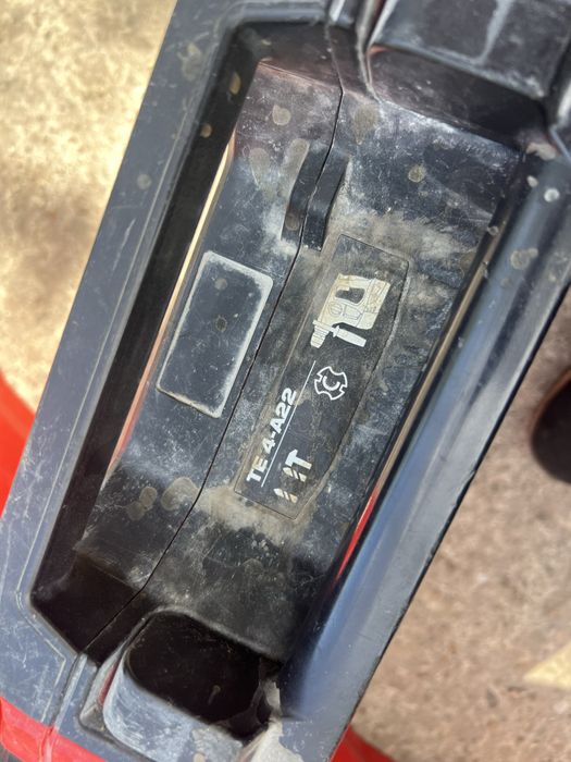 Skrzynka na narzędzia Hilti