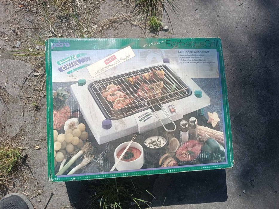 Електричний гриль барбекю