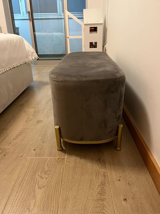 Banqueta Cinza Veludo