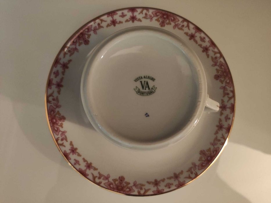 Conjunto de 6 chávenas com pires - Vista Alegre