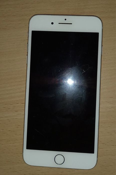 Iphone 8+ 256 GB АКБ 100%