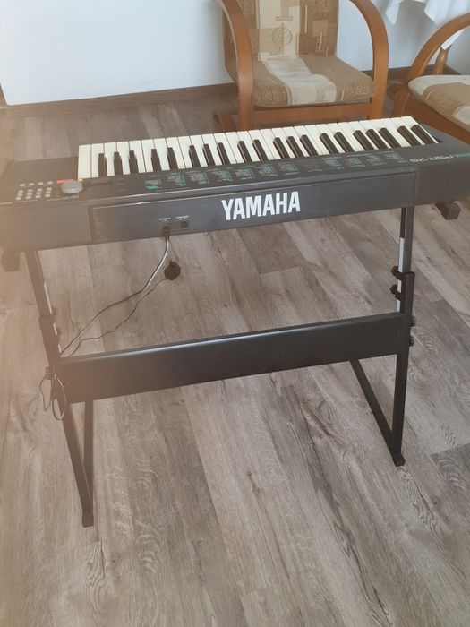 Keyboard  wersi i yamaha+nowy statyw.