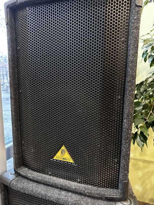 Акустика пасивні колонки behringer b1220, b1520