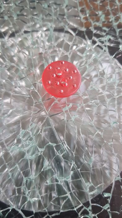 Guziki , pasmanteria