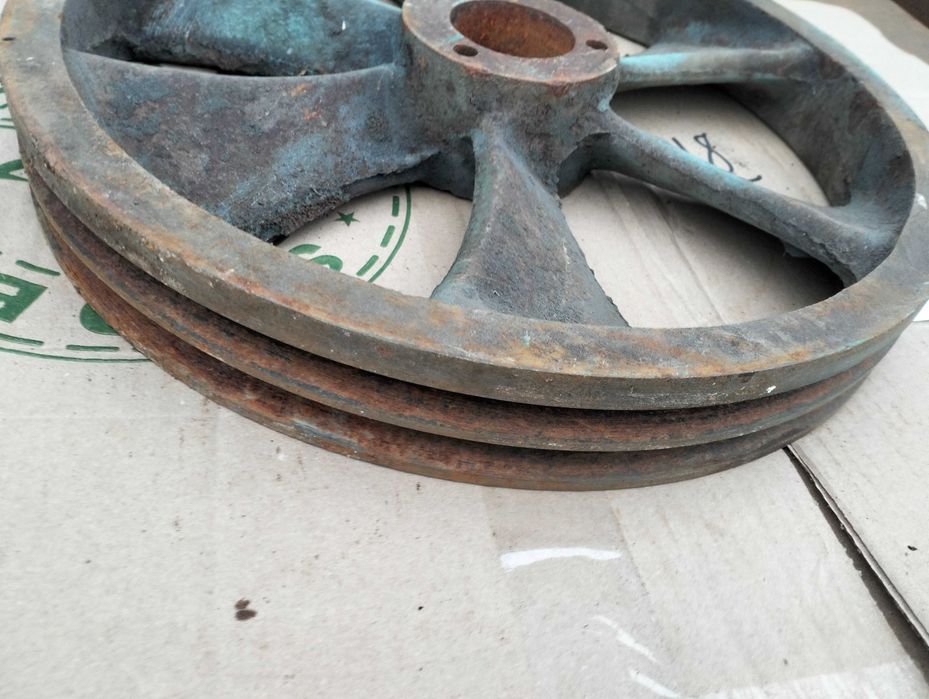 Винтажный чугунный шкив 2 ручья профиль Б (В)  44 см