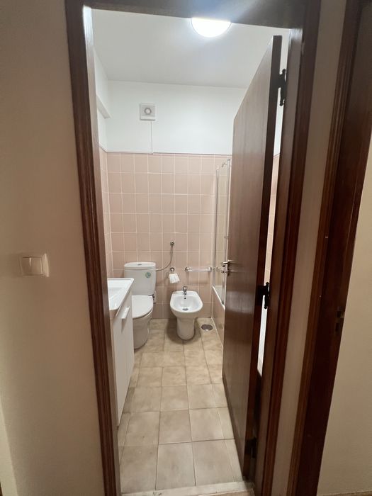 Arrendo  quarto no casal São Bras