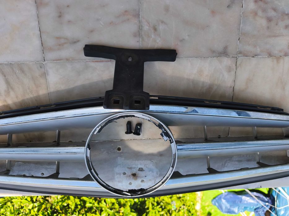 Grelhas Frente Mercedes W204 Statiom