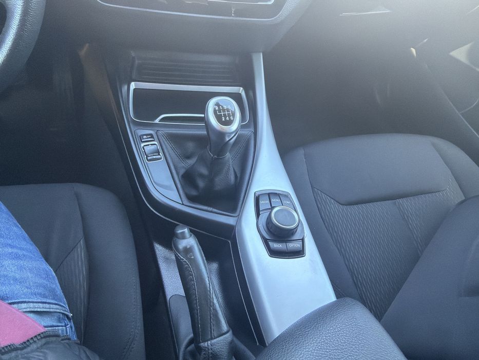 BMW  Serie 1  **Nacional**  Coupé  5 Lugares Oportunidade !