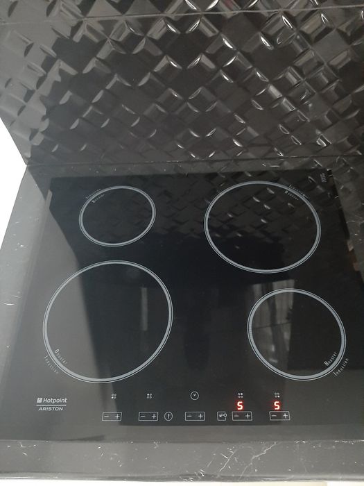 Płyta indukcyjna hotpoint ariston