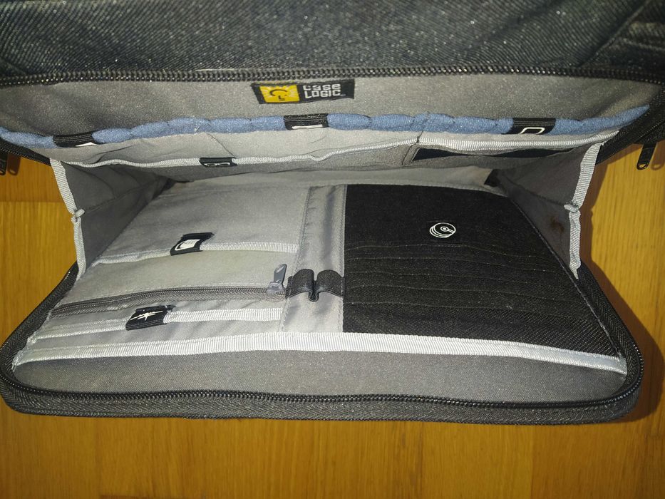 Case Logic Black Case64284712461954124