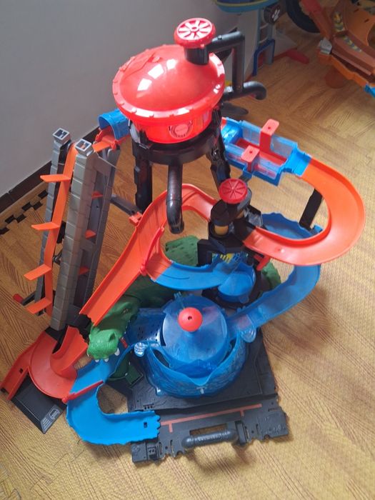 hotwells garagem + pistas