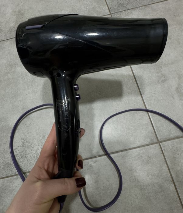 Фен Philips HP-8180