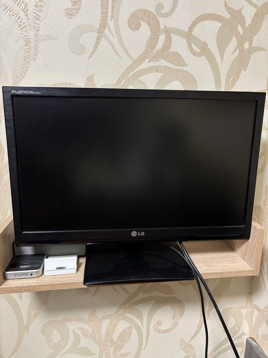 Монітор 24 (23.4)